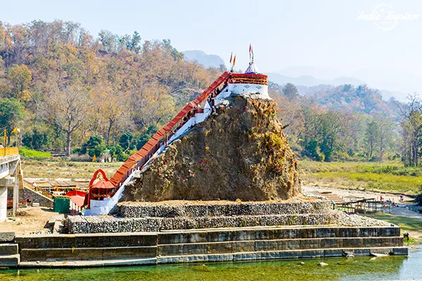 Dalhousie Khajjiar Tour Package