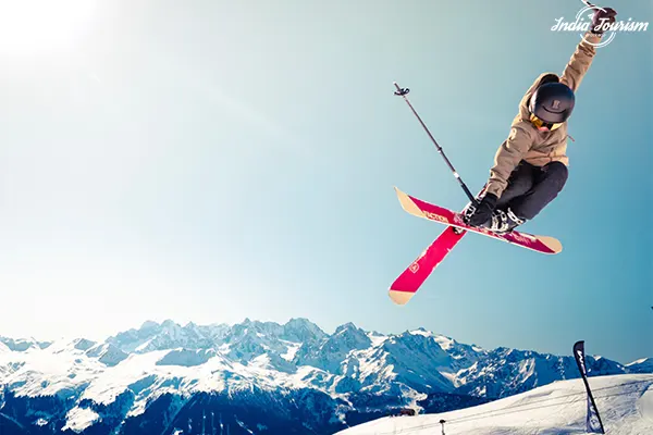 Manali Skiing Tour Package