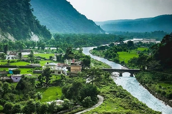 Delhi to Dehradun bus volvo