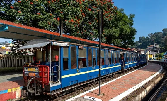 How to Reach Dalhousie by Train