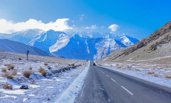 How to Reach Manali by Road