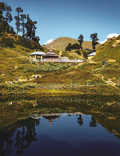 Jibhi and Manali Tour Package from Delhi