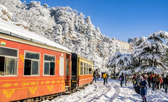 Reach Kullu By Train