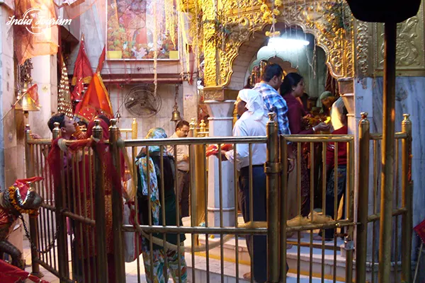 Chintpurni Temple Inside View