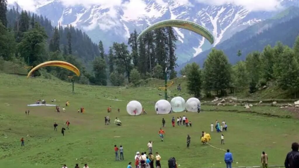 Manali to Solang Valley Romantic Ride